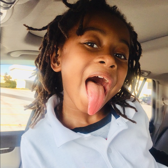 MEET MY ONLY EMPLOYEE, Jojo the DELIVERY MAN!!!😍 - Picture 2 of 8